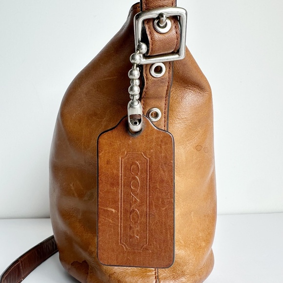 COACH BLEEKER MINI DUFFLE BUCKET BAG - Picture 2 of 9